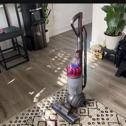 Dyson Ball Vacuum 