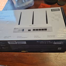 AX3000 GIGABIT VPN ROUTER $100.00