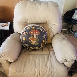 Free Recliner 