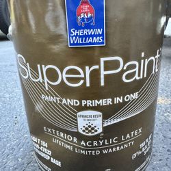 Superpaint Tricorn Black Gloss