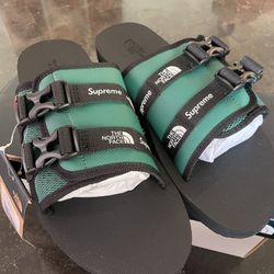 Supreme, The North Face Trekking Slides