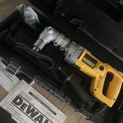 DEWALT Right Angle Drill Kit