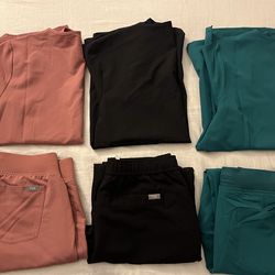 FIGS & MANDALA SCRUBS