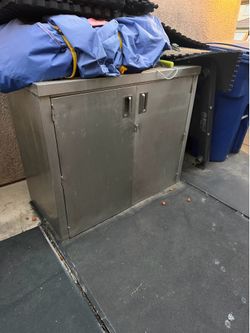 Stainless steel water proof metal cabinet