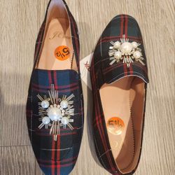 New Flat Choose Sz 5.5 