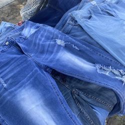 Women Jeans Size 12 Or Large . Very Stretchy $7 Each