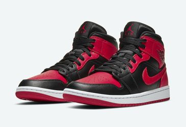 Jordan 1 Mid