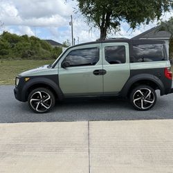 2004 Honda Element