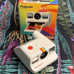 Polaroid Go