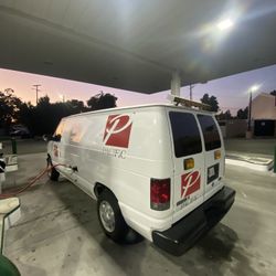 2002 Ford Econoline CNG