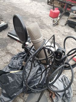 Rode nt1 microphone