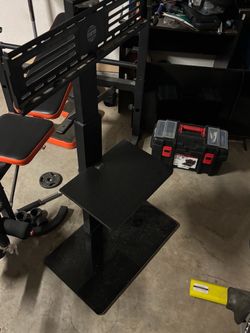 TV stand hold up to 32 -72 inch