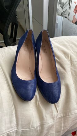 Taryn Rose Blue Textured Pumps Size 8