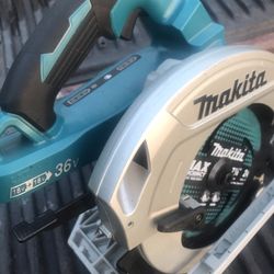 Saw Makita 36 I Only Used it a Few times is almost new tool only no  batteries 