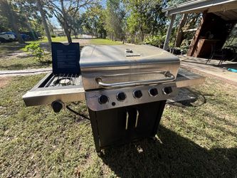 Charbroil Propane Grill