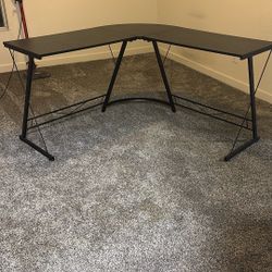 Corner Desk