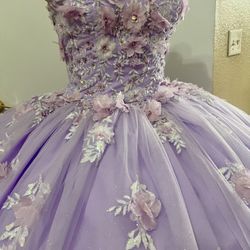 Quinceañera Dress, Lilac Size 8 Or Medium 