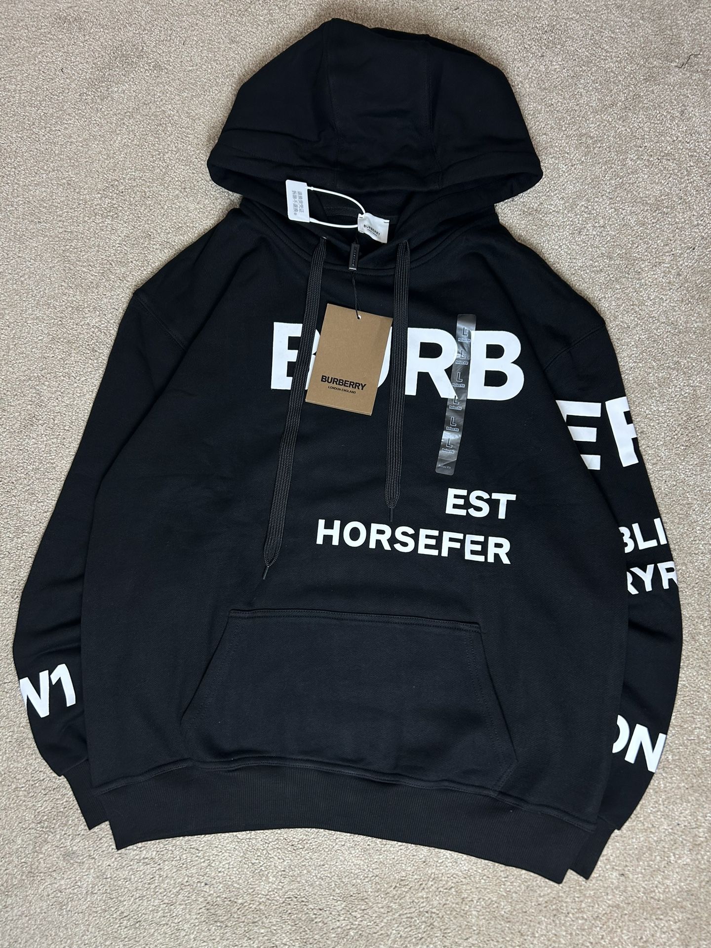 Black Premium Graphic Hoodie – Oversized Fit