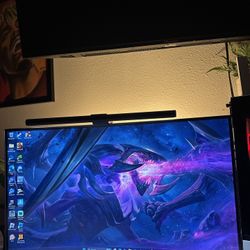 240HZ 27inch Curved ASUS monitor