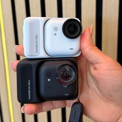Insta360 Go Ultra 