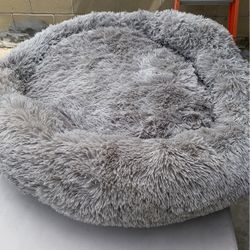 The Dog’s Bed Sound Sleep Donut Dog Bed