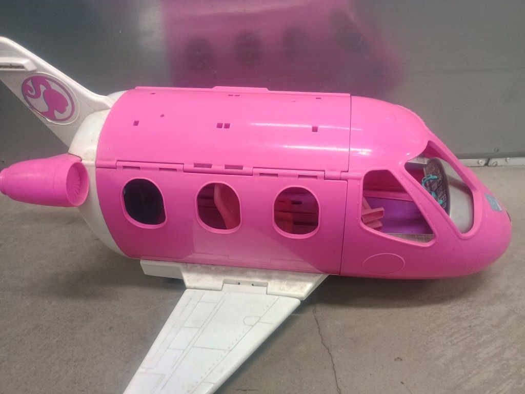 Barbie Airplane