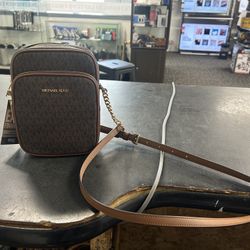 Michael Kors Cross Body 