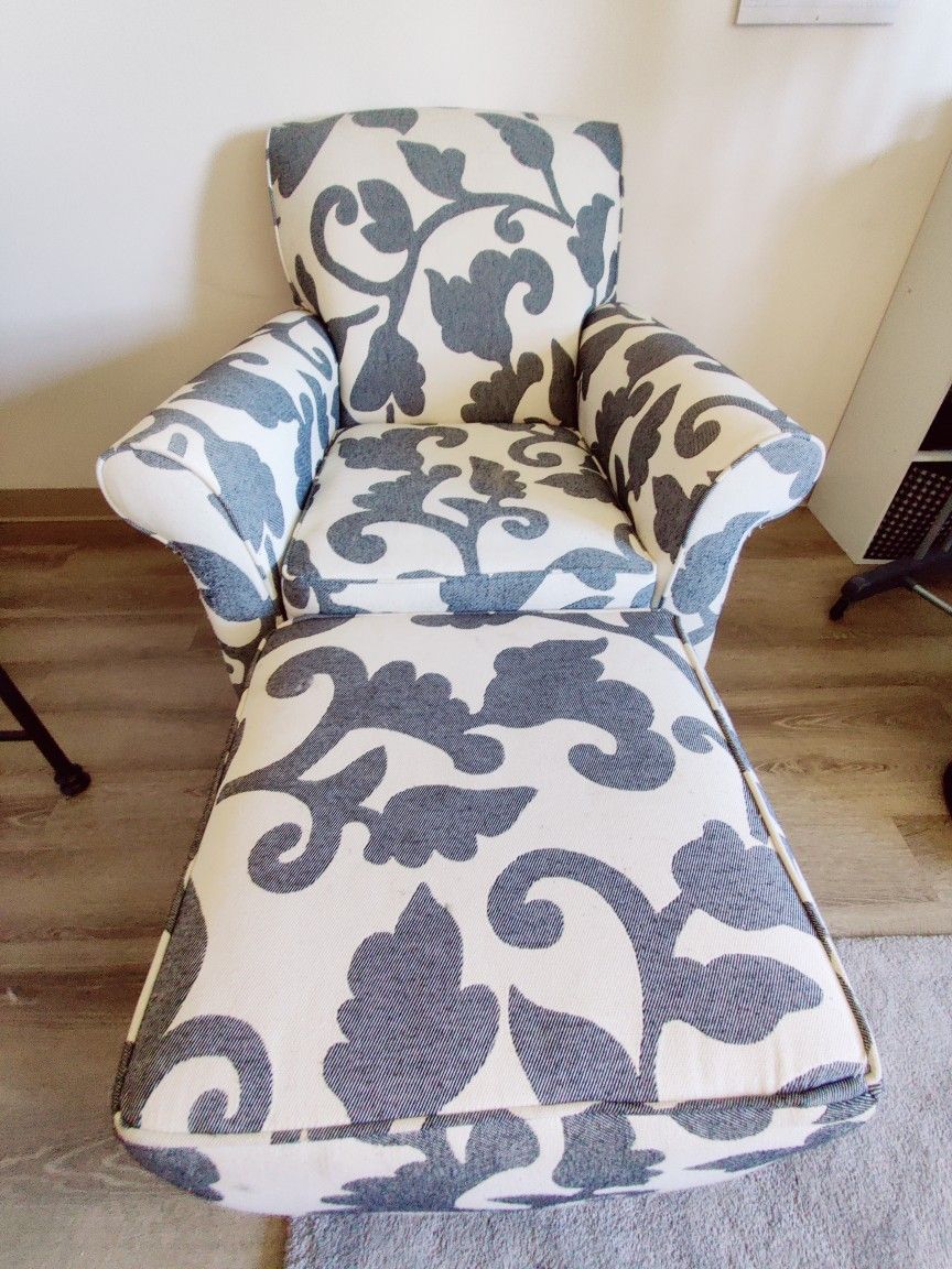 Accent Chair With Ottoman