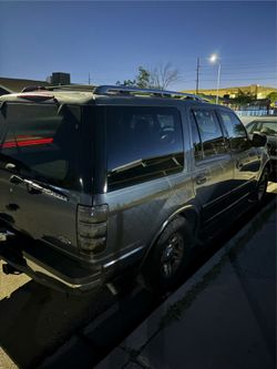 2001 Ford Expedition