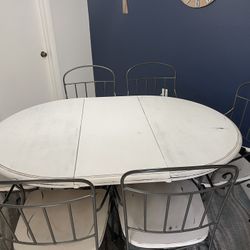 Dinning Table
