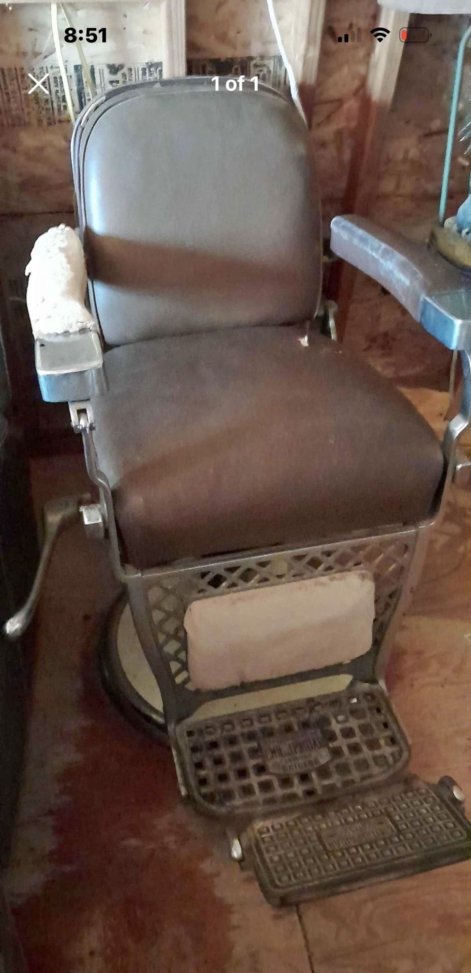 Emil Paidar Barber Chair