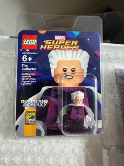 LEGO SDCC The Collector Minifigure