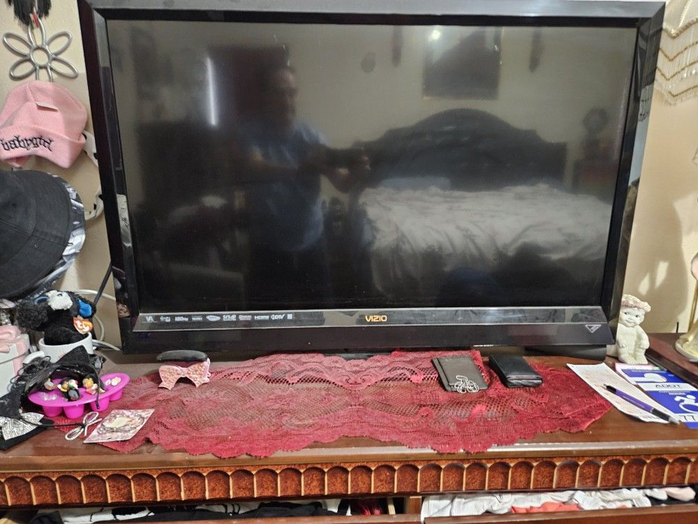 Flat Screen TV