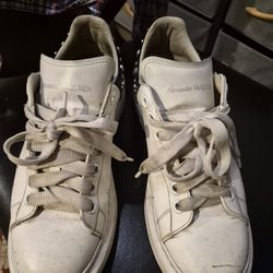 Alexander McQueen's 7 1/2