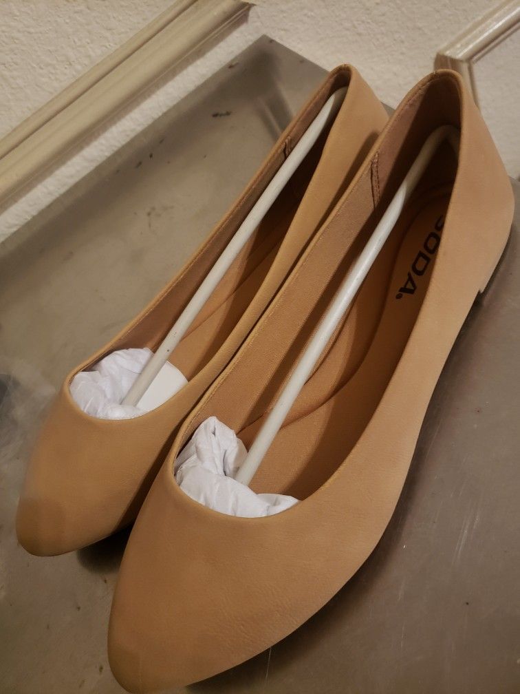  Ladies Flats