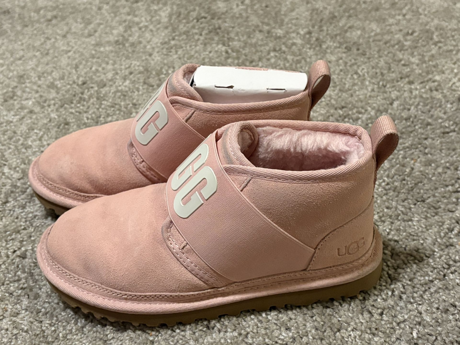 Pink Uggs