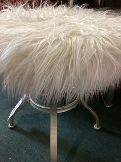 Faux fur vanity stool