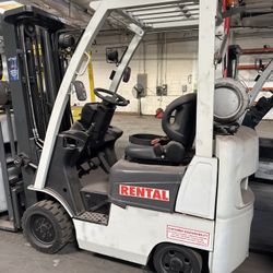 (4) late model Unicarrier forklifts