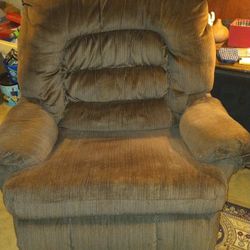 Oversized Recliner Chair 