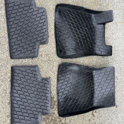 Mercedes Benz GLB All Weather Floor Mats