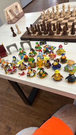 Club Penguin Figurines