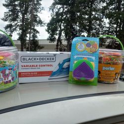 *Brand New In Packaging Perler Bead Lot & Iron*