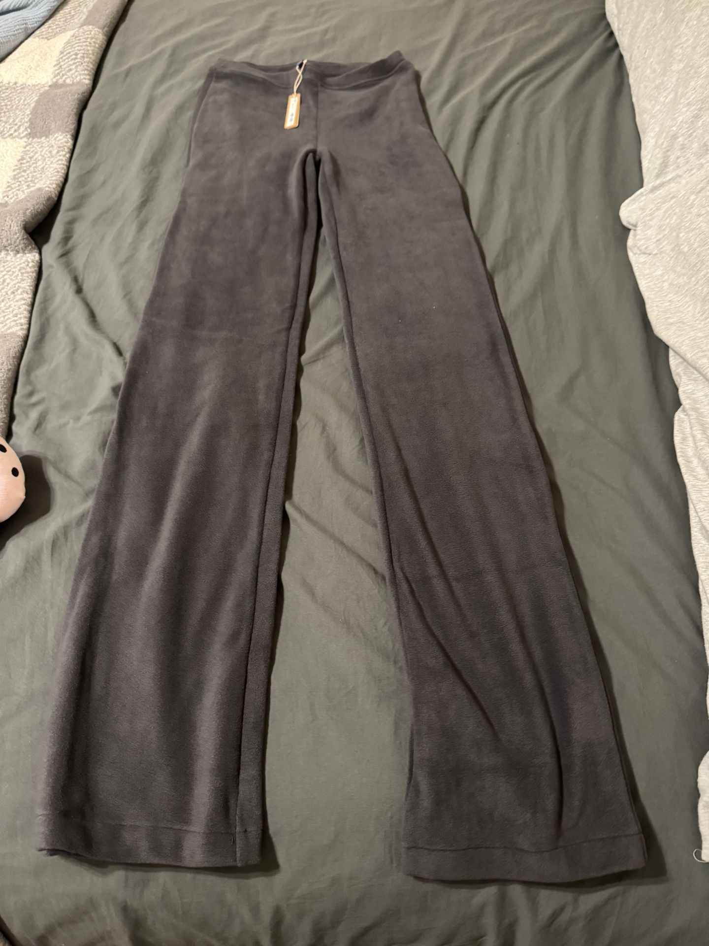 Brand New SKIMS fleece Lounge Pants