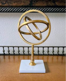 Gold Gyroscopic Look Table Decor