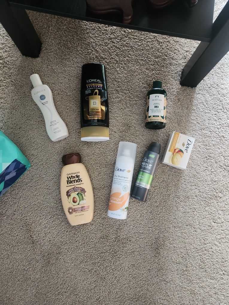 7 Pieces Full Size Hair And Body Care