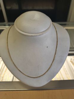 18k solid gold necklace 7 grams 22 Long layway available 10%dwon If you interested please make sure you ask for Maribel thank you