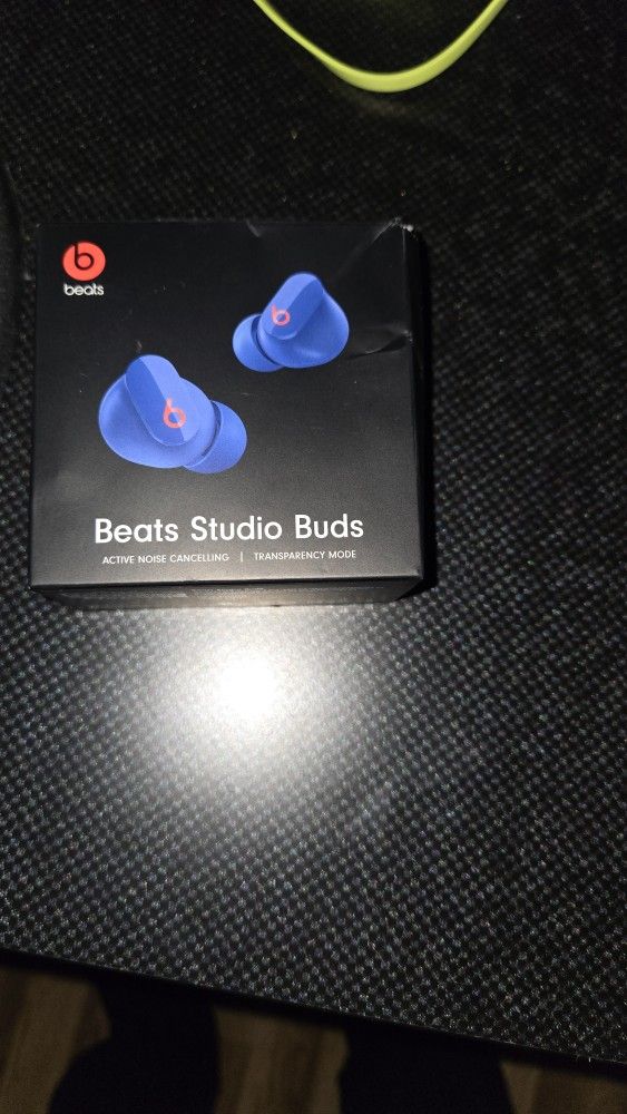 
Beats Studio Buds - True Wireless Noise Cancelling Earbuds