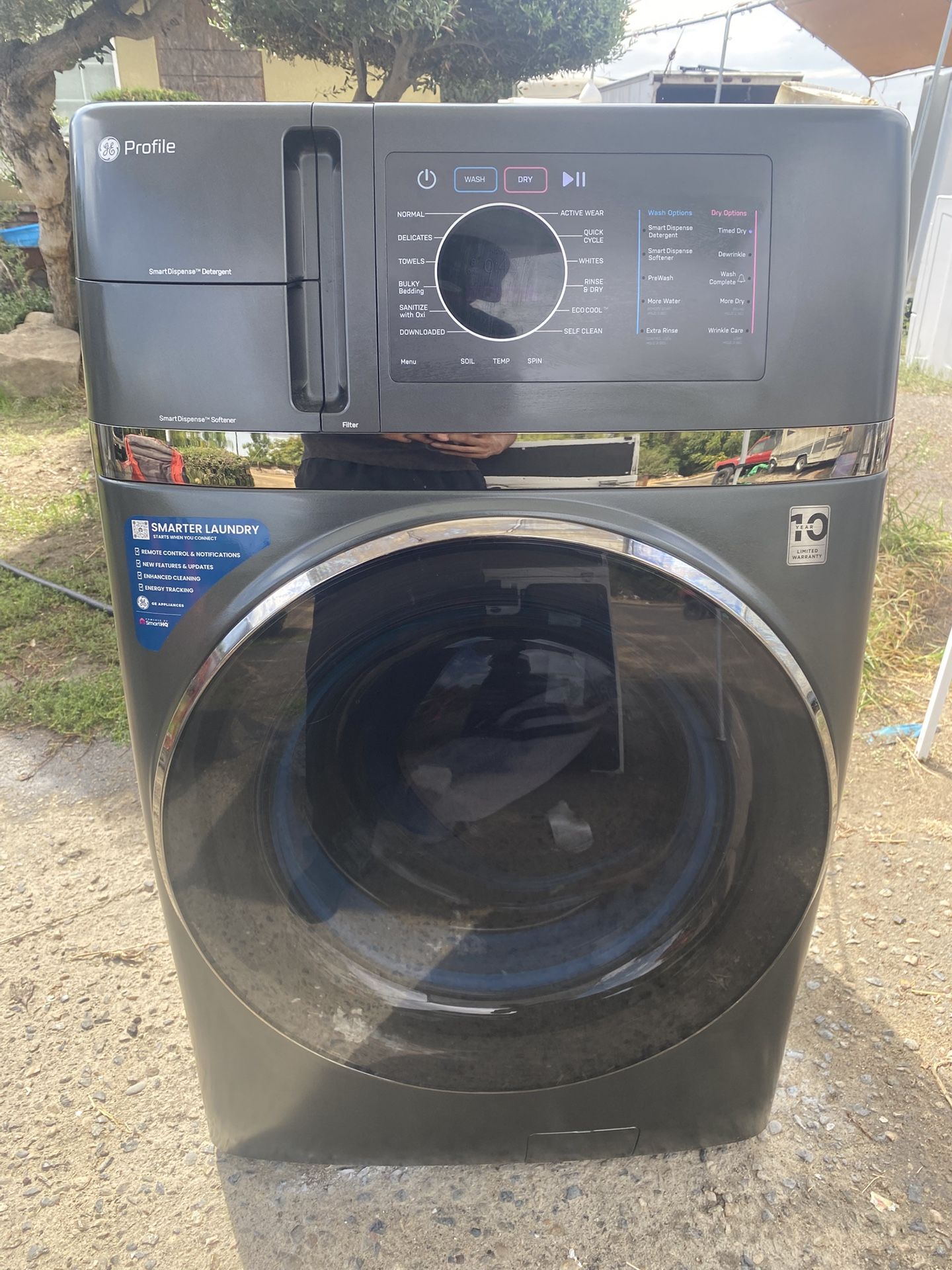 Washer And dryer In one