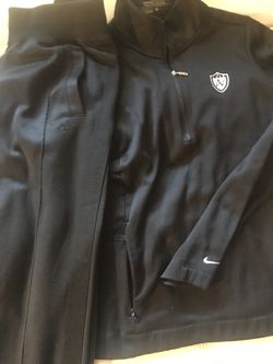 Women Nike small