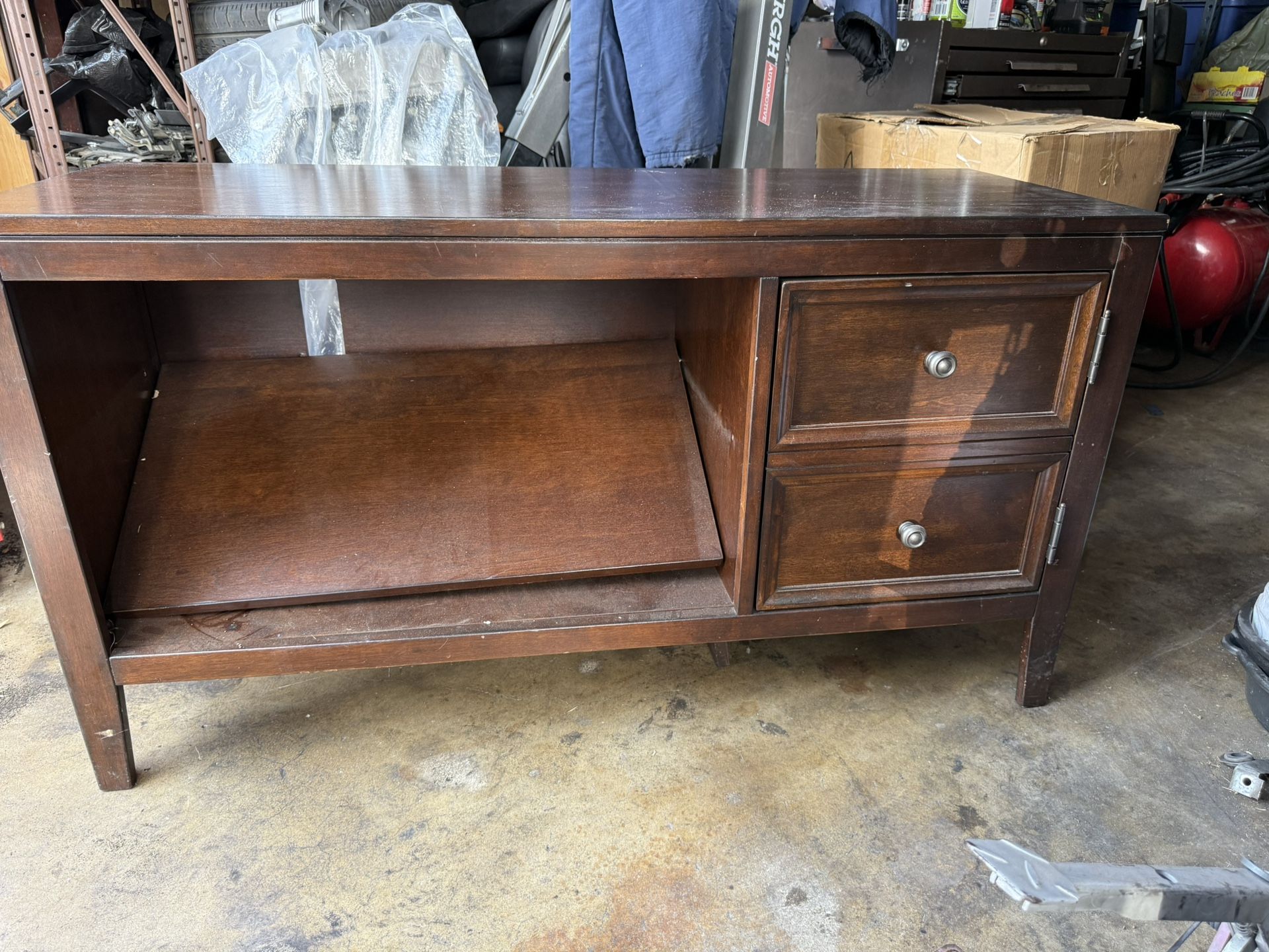 FREE- Tv Stand